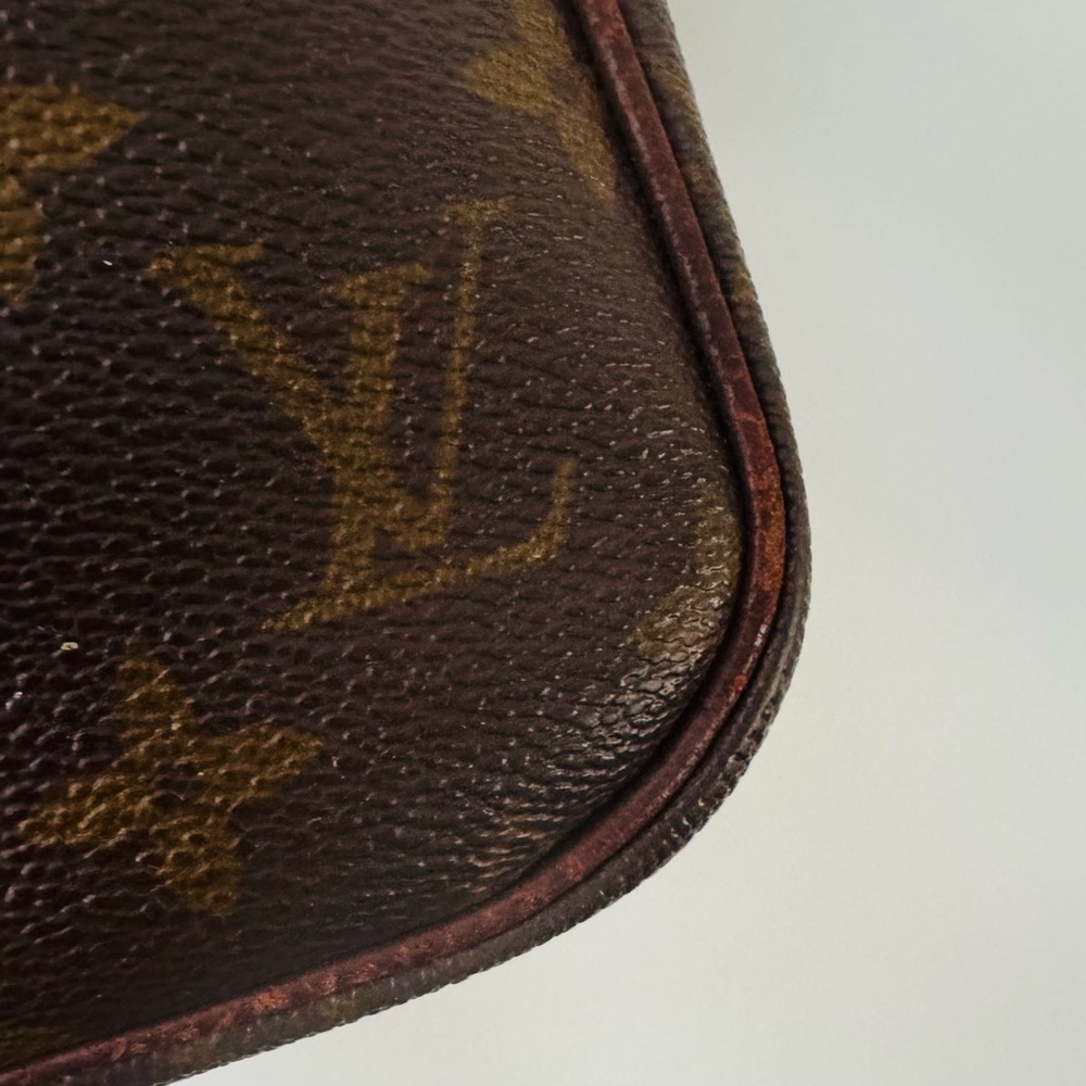 LOUIS VUITTON Vintage Monogram Nil-Style Crossbody Bag Very Good Vintage Cond - Picture 12 of 16